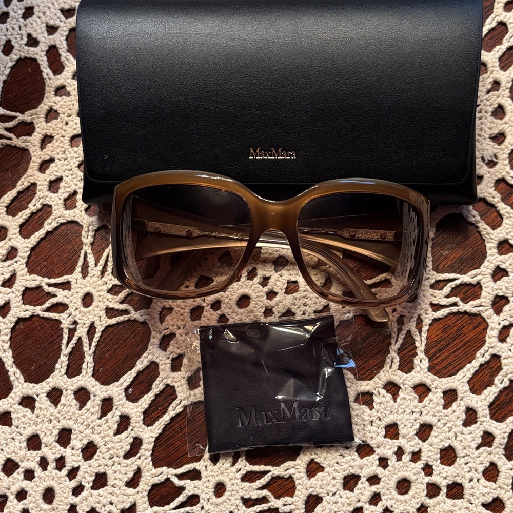 VINTAGE MaxMara Brown Sunglasses